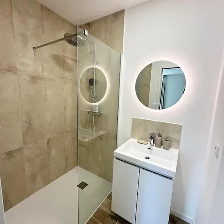 Deux Sur Meme Pallier, Confort Et Intimite * Saint-Tropez