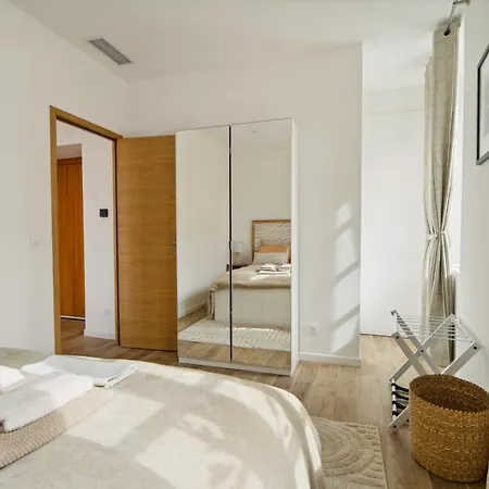 Deux Sur Meme Pallier, Confort Et Intimite Apartman